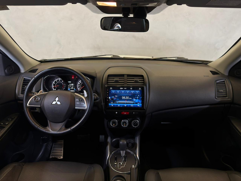 Foto do veículo MITSUBISHI ASX  2.0 AWD CVT 2016 88.800 KM 89.900,00