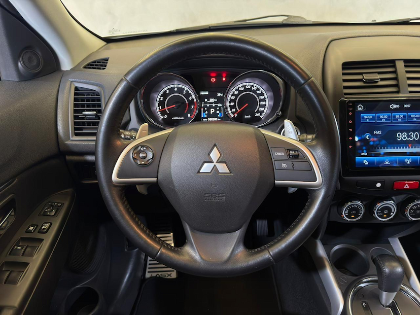 Foto do veículo MITSUBISHI ASX  2.0 AWD CVT 2016 88.800 KM 89.900,00