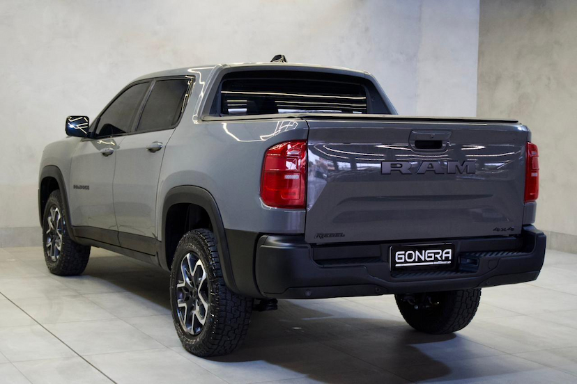 Foto do veículo RAM RAMPAGE  REBEL 2.2 TB CD 4X4 DIESEL AUT. 2025 6.694 KM 209.900,00
