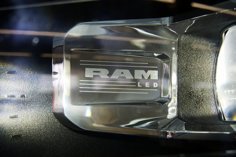 Foto do veículo RAM RAMPAGE  REBEL 2.2 TB CD 4X4 DIESEL AUT. 2025 6.694 KM 209.900,00