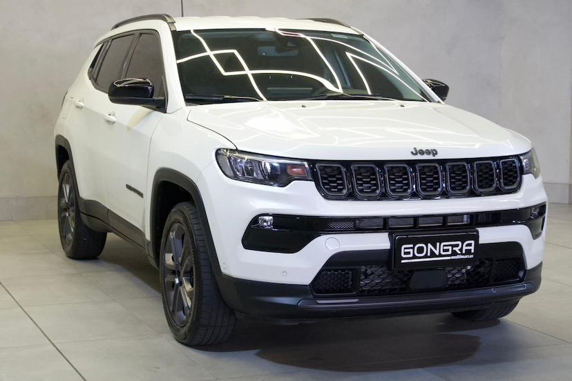 Foto do veículo JEEP COMPASS  LONG. NIG. EAGLE 1.3 4X2 FLEX AUT. 2025 16.318 KM 159.900,00