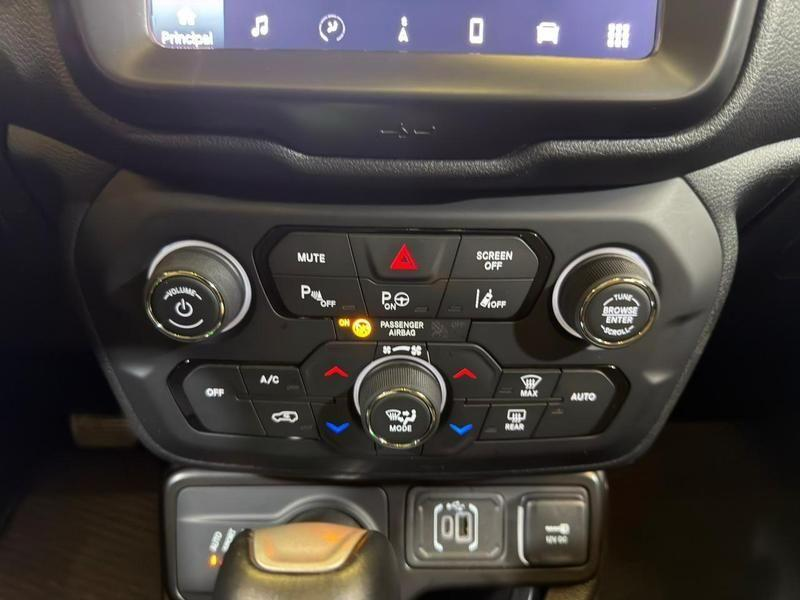 Foto do veículo JEEP RENEGADE  TRAILHAWK T270 1.3 TB FLEX AUT 2024 25.958 KM 128.900,00