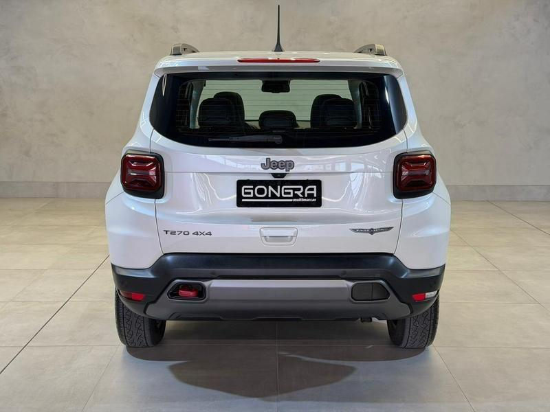 Foto do veículo JEEP RENEGADE  TRAILHAWK T270 1.3 TB FLEX AUT 2024 25.958 KM 128.900,00