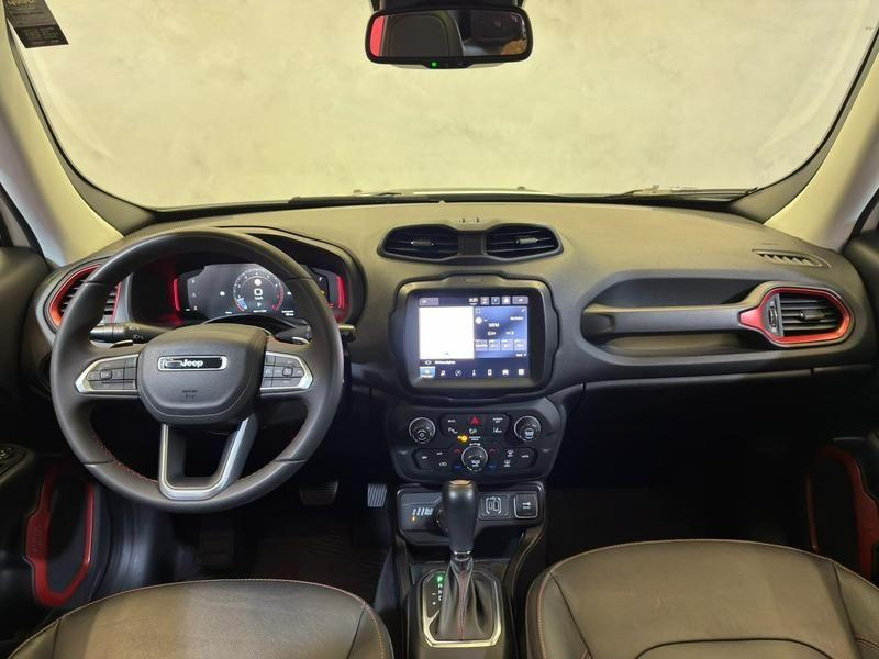 Foto do veículo JEEP RENEGADE  TRAILHAWK T270 1.3 TB FLEX AUT 2024 25.958 KM 128.900,00