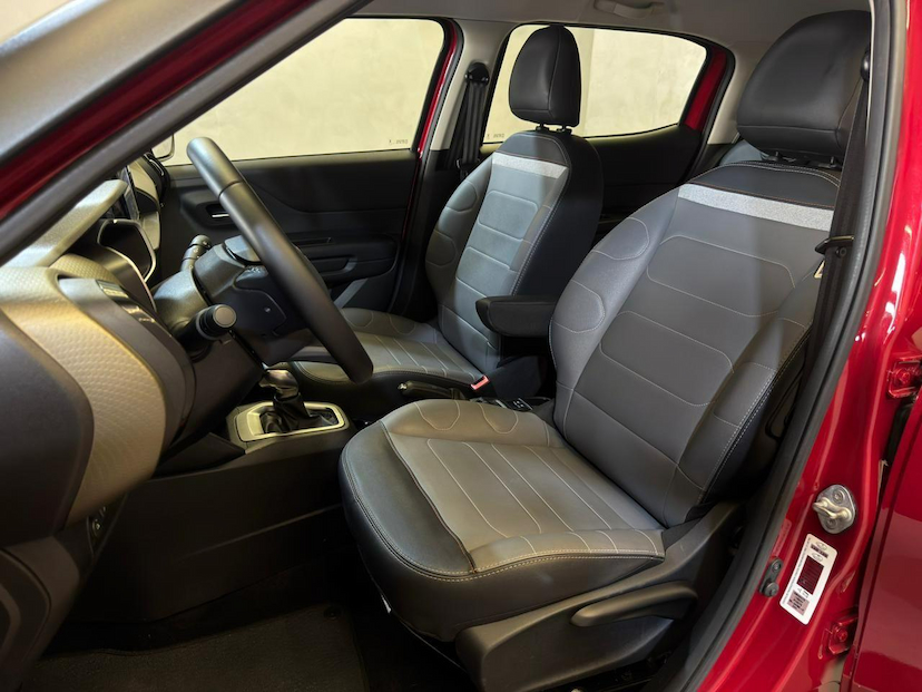 Foto do veículo CITROËN AIRCROSS C3AIRCROSS  2024 18.603 KM 102.900,00