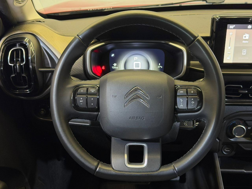 Foto do veículo CITROËN AIRCROSS C3AIRCROSS  2024 18.603 KM 102.900,00