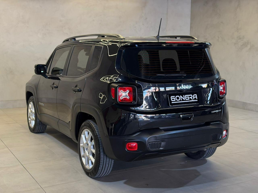 Foto do veículo JEEP RENEGADE  SPORT 1.8 FLEX AUT 2021 41.264 KM 83.900,00