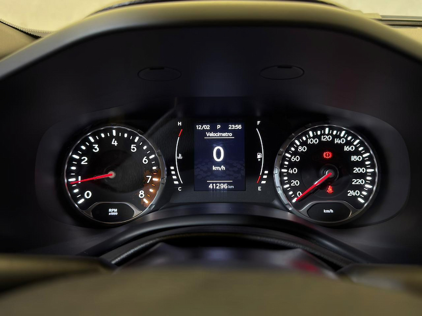Foto do veículo JEEP RENEGADE  SPORT 1.8 FLEX AUT 2021 41.264 KM 83.900,00