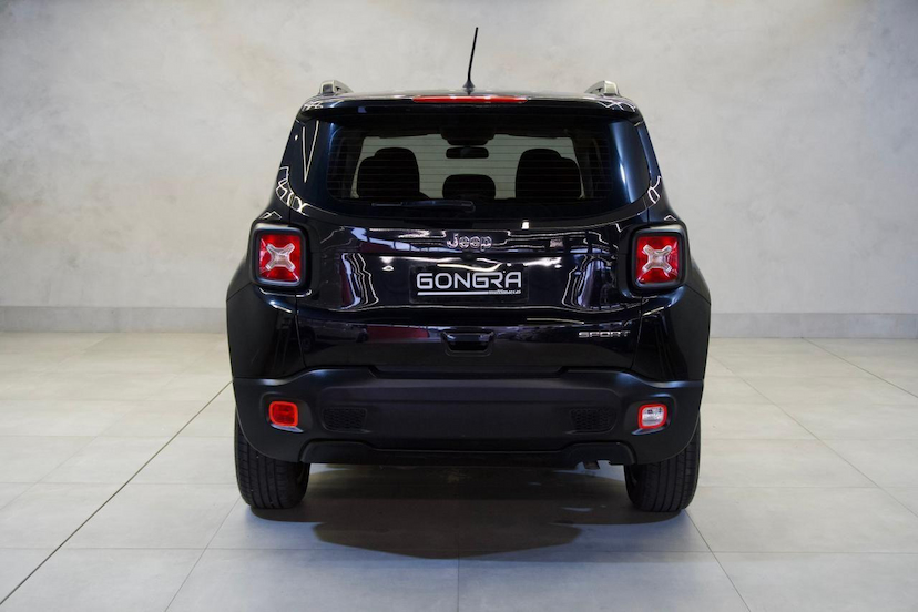 Foto do veículo JEEP RENEGADE  SPORT AT 2021 56.004 KM 81.900,00