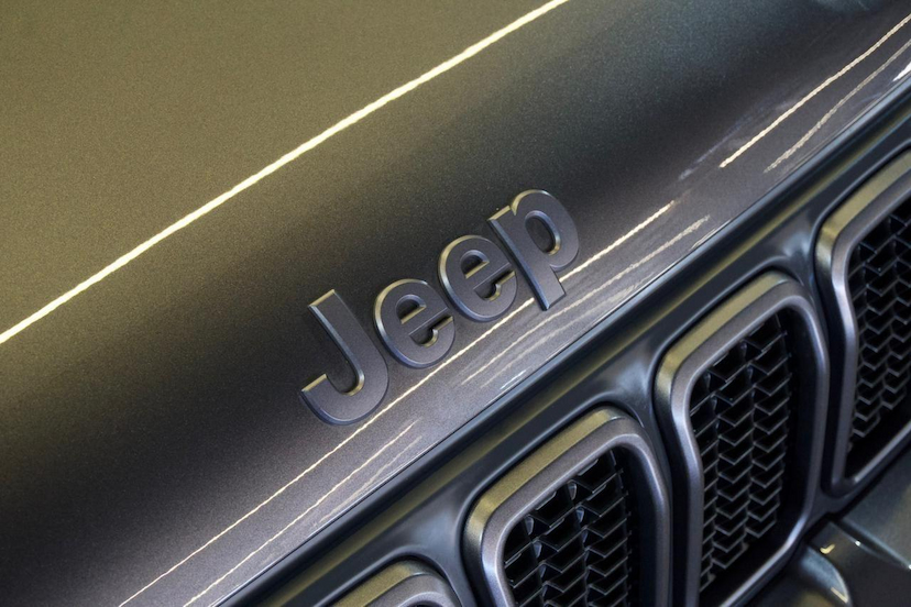 Foto do veículo JEEP RENEGADE  LONGITUDE NIGHT EAGLE 1.3 TB FLEX AUT 2025 9.483 KM 128.900,00