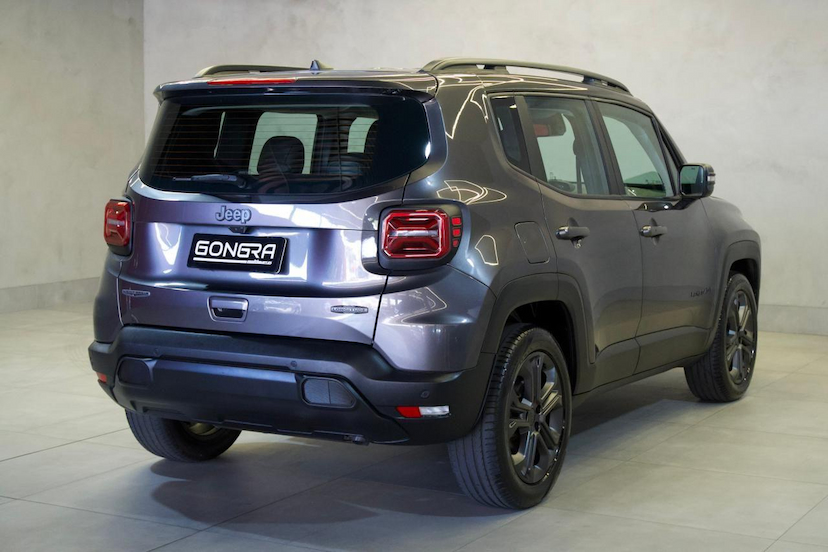 Foto do veículo JEEP RENEGADE  LONGITUDE NIGHT EAGLE 1.3 TB FLEX AUT 2025 9.483 KM 128.900,00