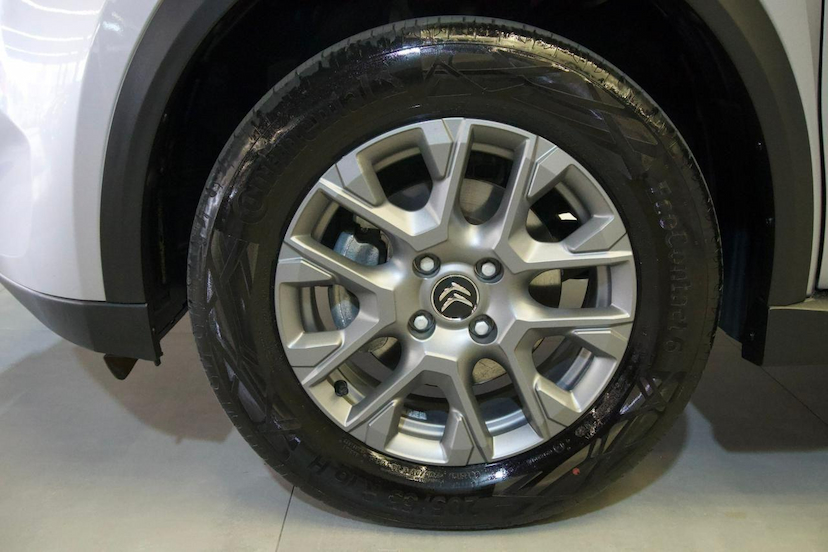 Foto do veículo CITROËN AIRCROSS C3  F.PACK 1.0 FLEX TB 200 AUT. 2024 27.593 KM 93.900,00