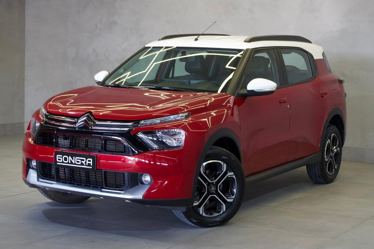 Foto do veículo CITROËN AIRCROSS C3  SHINE 1.0 FLEX TB 200 AUT. 2024/2024 19.065 KM R$ 102.900,00