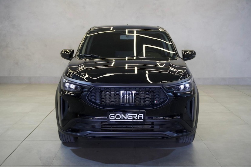 Foto do veículo FIAT FASTBACK  TURBO 200 2025 27.346 KM 112.900,00
