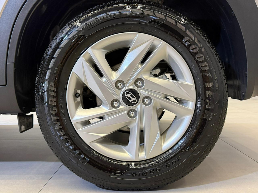 Foto do veículo HYUNDAI CRETA  COMFORT 1.0 TB 12V FLEX AUT. 2026 8.655 KM 139.900,00
