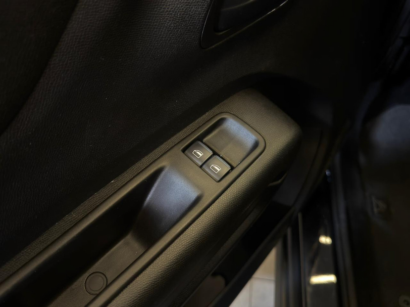 Foto do veículo CITROËN C3  LIVE PK 1.0 2024 19.794 KM 68.900,00