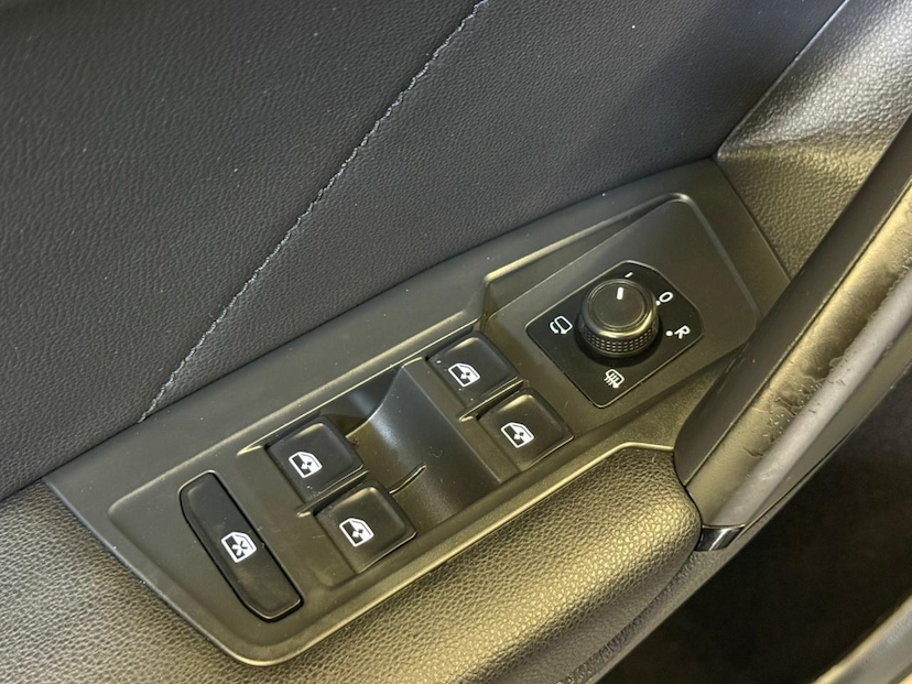 Foto do veículo VOLKSWAGEN TIGUAN  ALLSPACE CL 2019 89.162 KM 119.900,00