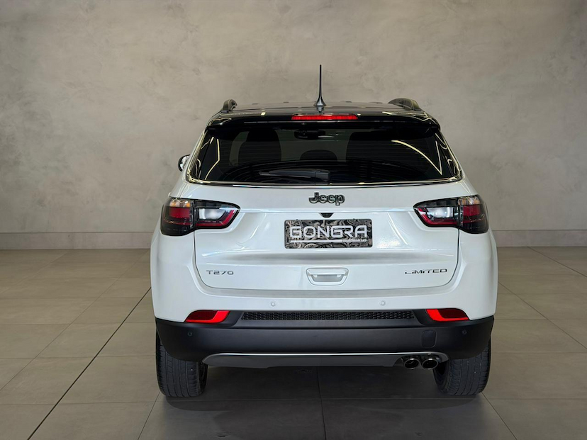 Foto do veículo JEEP COMPASS  LIMITED T270 1.3 TB 4X2 FLEX AUT 2023 24.160 KM 152.900,00