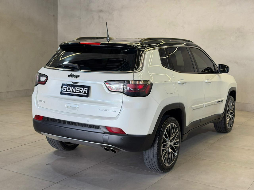 Foto do veículo JEEP COMPASS  LIMITED T270 1.3 TB 4X2 FLEX AUT 2023 24.160 KM 152.900,00