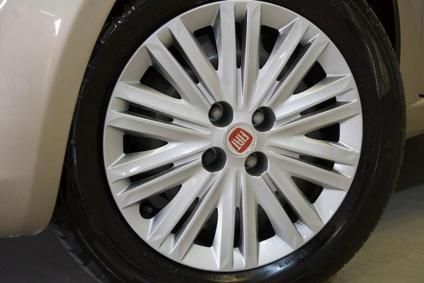 Foto do veículo FIAT PUNTO  1.4 2010 102.250 KM 38.900,00