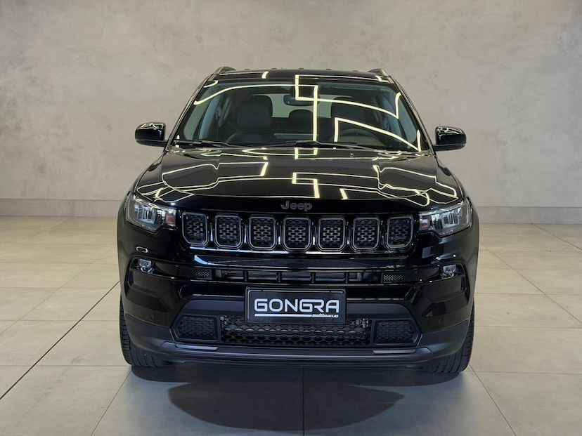 Foto do veículo JEEP COMPASS  LONG TF 2024 15.347 KM 139.900,00
