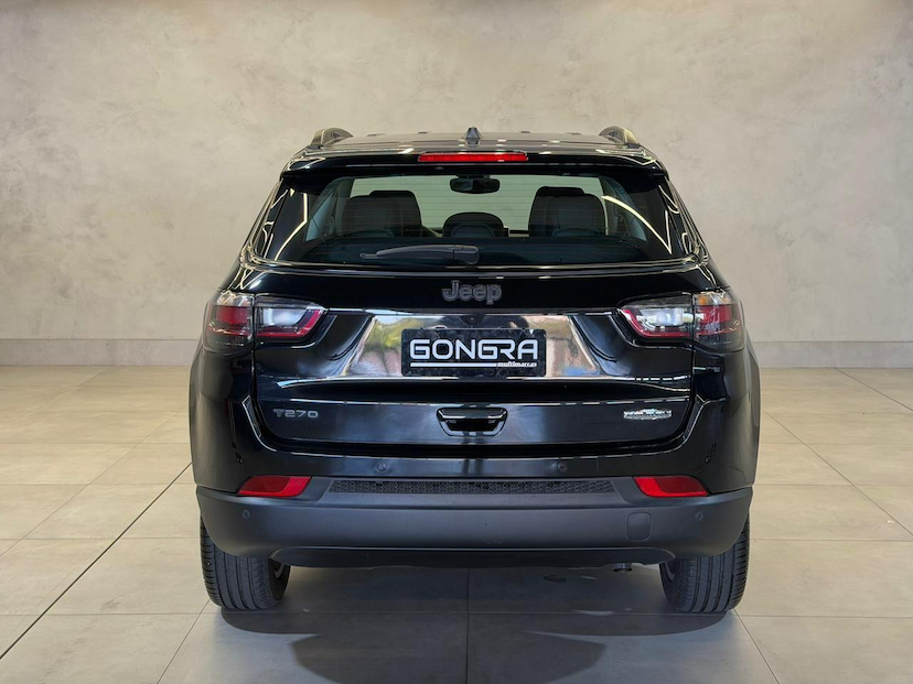 Foto do veículo JEEP COMPASS  LONG TF 2024 15.347 KM 139.900,00