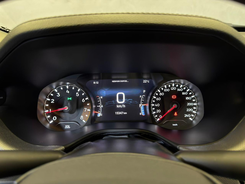 Foto do veículo JEEP COMPASS  LONG TF 2024 15.347 KM 139.900,00