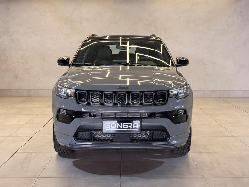 Foto do veículo JEEP COMPASS  SERIE S T 2025 15.480 KM 183.900,00