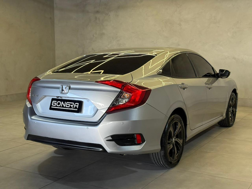 Foto do veículo HONDA CIVIC  SEDAN SPORT 2.0 FLEX 16V AUT.4P 2017 122.945 KM 101.900,00