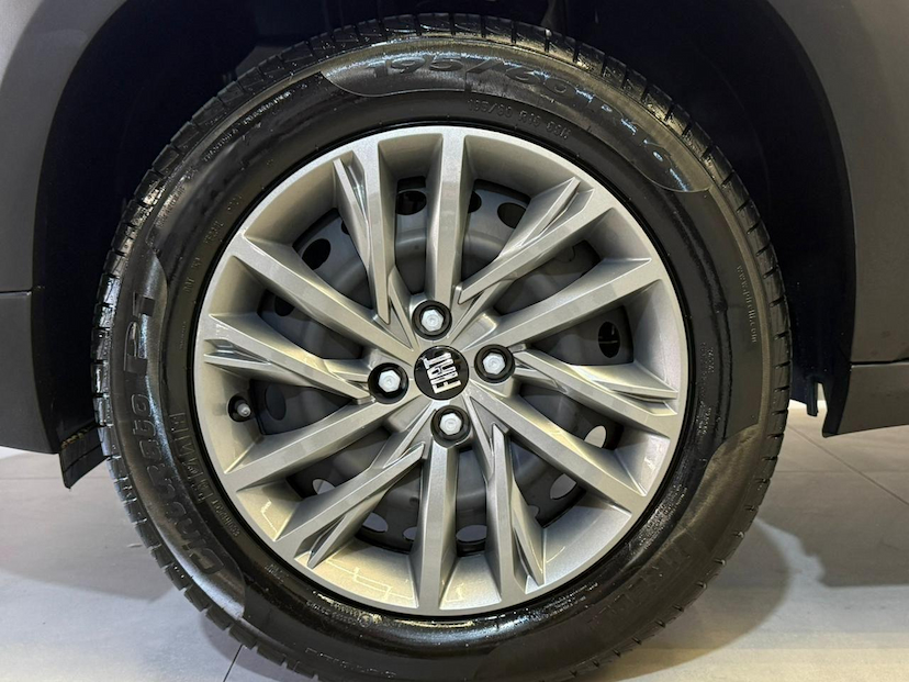 Foto do veículo FIAT PULSE  DRIVE AT 2025 4.326 KM 102.900,00