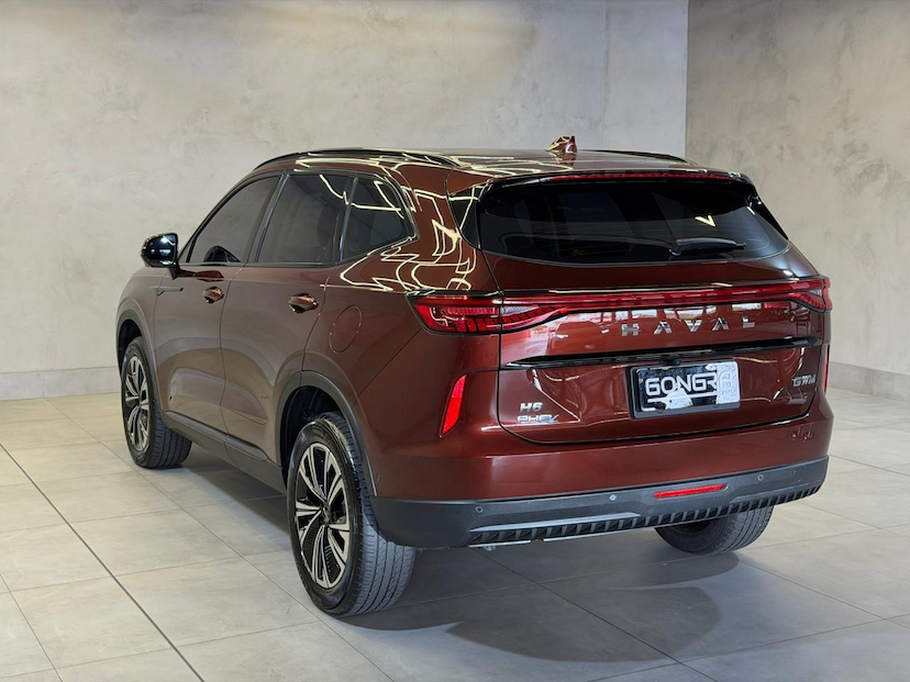 Foto do veículo GWM HAVAL H6  H6 PHEV19 2025 25.691 KM 195.900,00