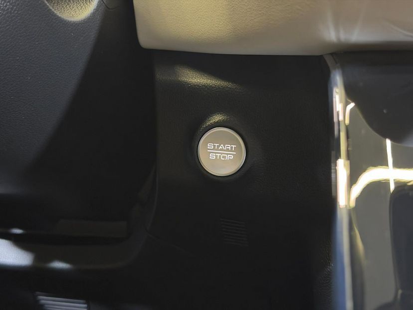 Foto do veículo GWM HAVAL H6  H6 PHEV19 2025 25.691 KM 195.900,00
