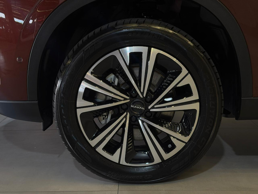 Foto do veículo GWM HAVAL H6  H6 PHEV19 2025 25.691 KM 195.900,00