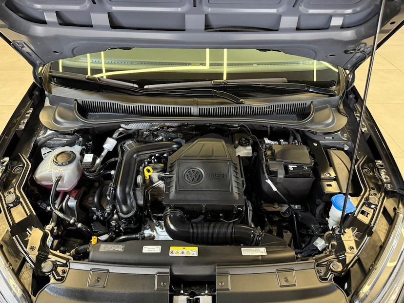 Foto do veículo VOLKSWAGEN NIVUS  HL TSI 2023 12.230 KM 122.900,00