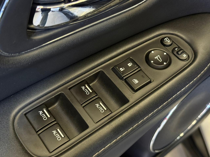 Foto do veículo HONDA HR-V HR-V EXL CVT 2020 48.383 KM 116.900,00