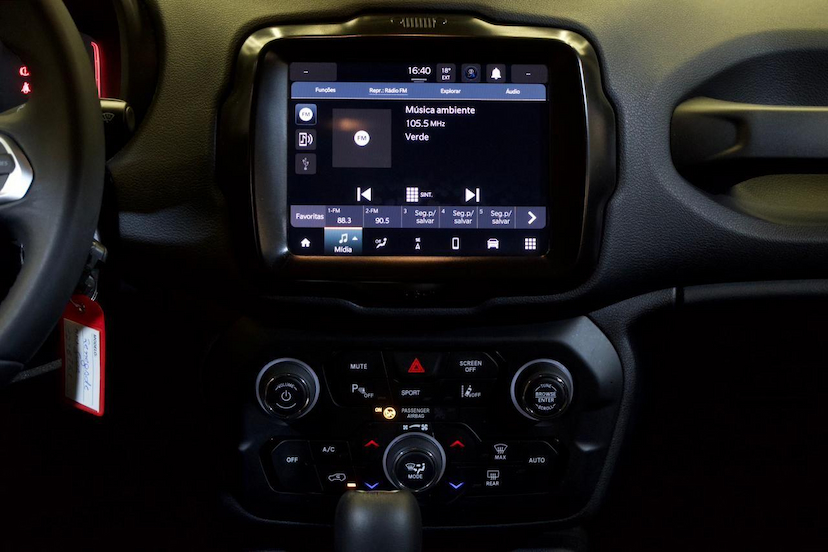 Foto do veículo JEEP RENEGADE  LGTD T270 2025 18.714 KM 124.900,00