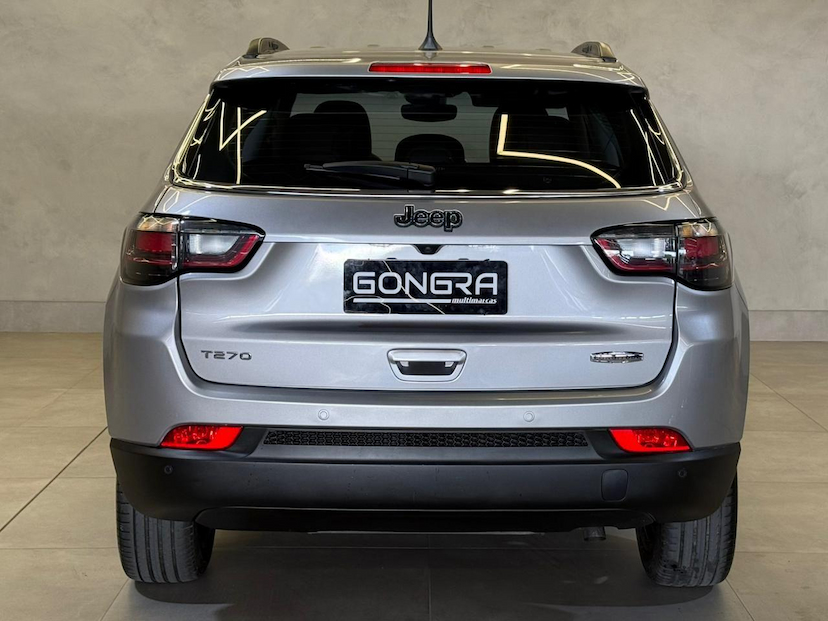 Foto do veículo JEEP COMPASS  LONG TF 2022 34.124 KM 126.900,00