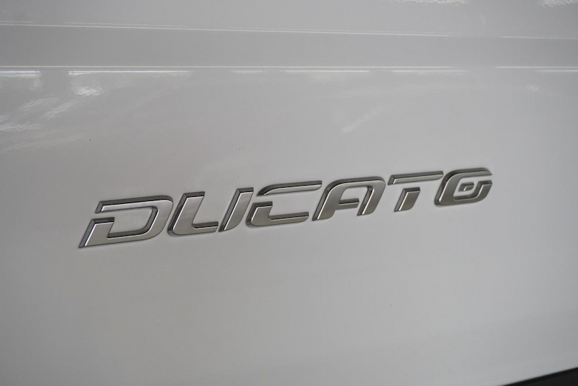 Foto do veículo FIAT DUCATO  MAXICARGO 2024 33.050 KM 214.900,00