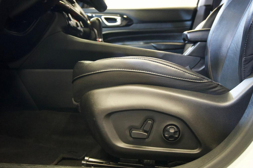 Foto do veículo JEEP COMPASS  LIMITED T270 1.3 TB 4X2 FLEX AUT 2022 53.783 KM 129.900,00