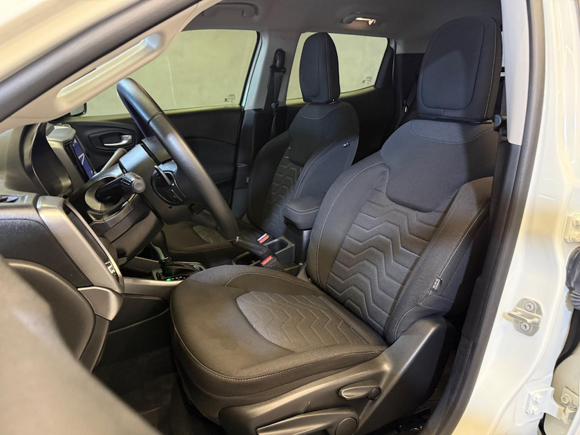 Foto do veículo FIAT TORO  FREED T270 AT6 2024 25.300 KM 128.900,00