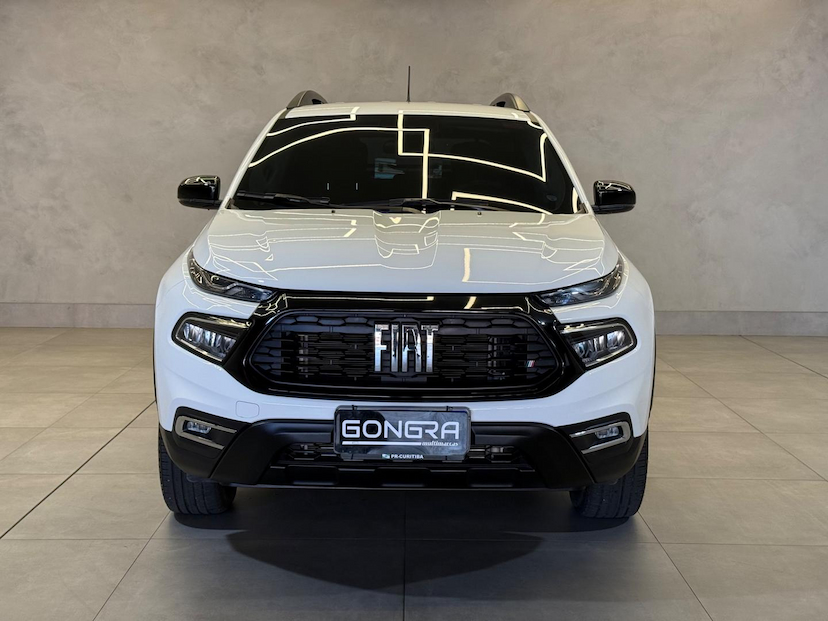 Foto do veículo FIAT TORO  FREED T270 AT6 2024 25.300 KM 128.900,00