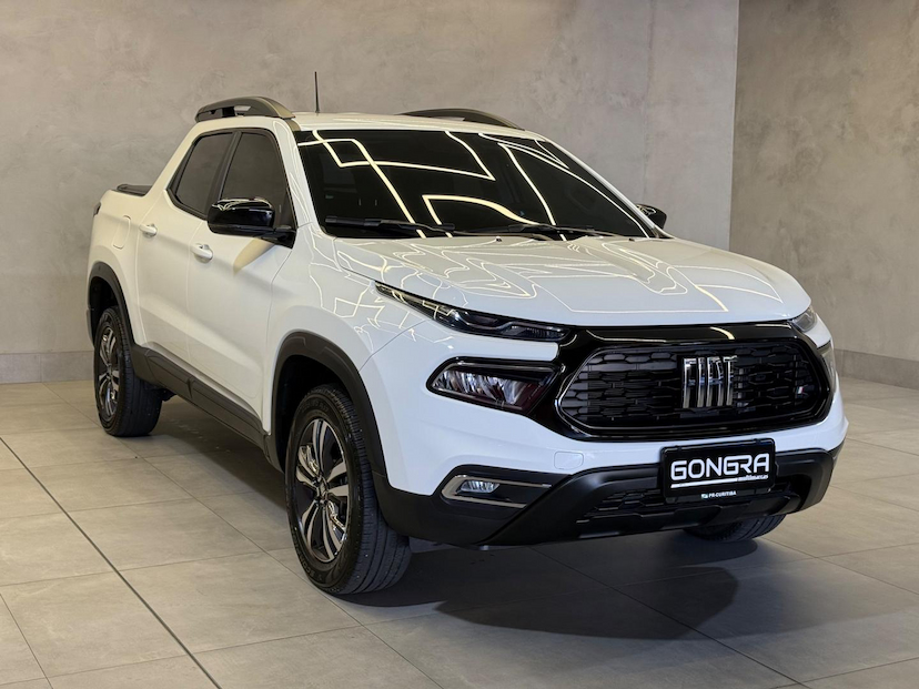 Foto do veículo FIAT TORO  FREED T270 AT6 2024 25.300 KM 128.900,00