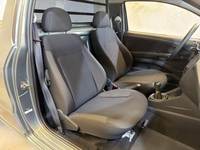 Foto do veículo VOLKSWAGEN SAVEIRO  CS TL MF 2025 20.700 KM 94.900,00