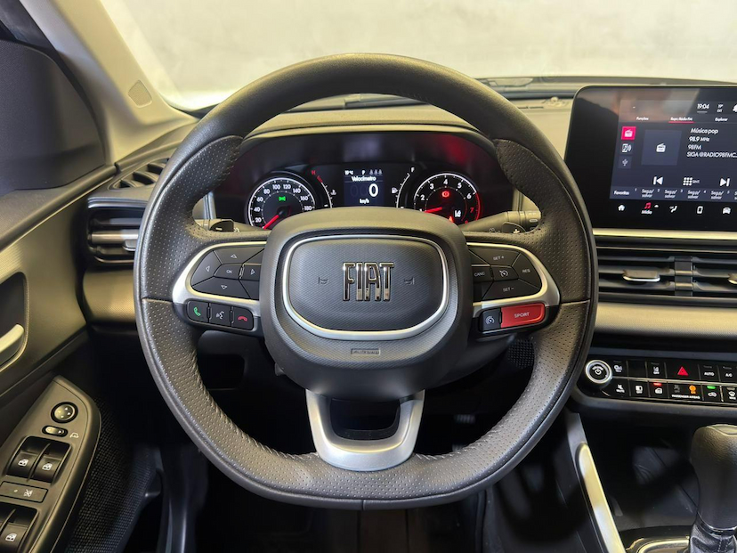 Foto do veículo FIAT FASTBACK  AUDACE 2023 26.174 KM 107.900,00
