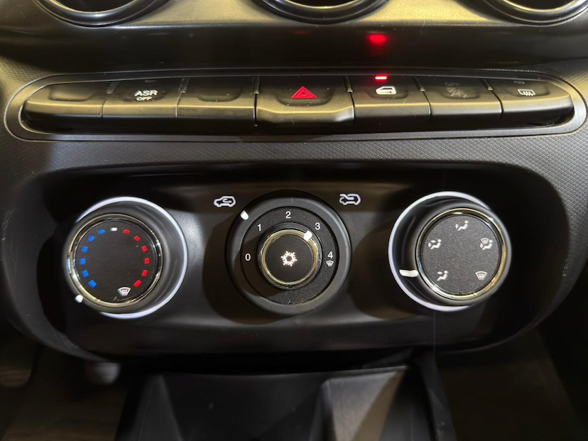 Foto do veículo FIAT ARGO  1.0 2025 34.089 KM 68.900,00