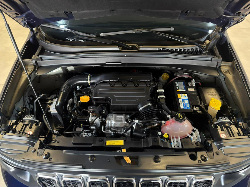 Foto do veículo JEEP RENEGADE  SAHARA 2025 19.989 KM 142.900,00