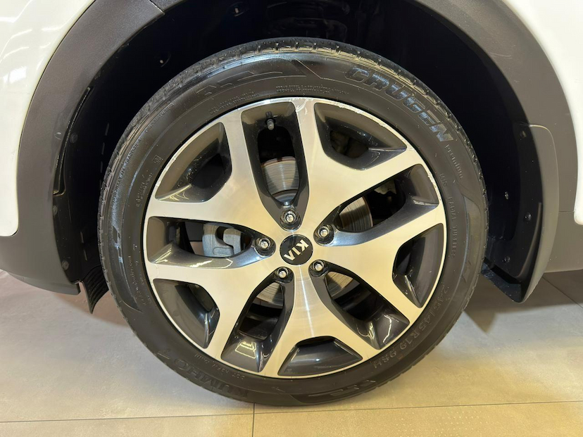 Foto do veículo KIA SPORTAGE  EX 4X2 2.0 16V AUT. 2017 99.167 KM 102.900,00