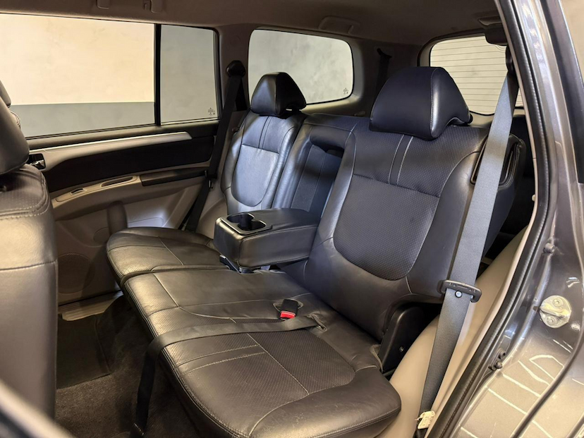 Foto do veículo MITSUBISHI PAJERO  3.5 HPE 7 LUGARES 4X4 V6 24V FLEX 4P AUT 2016 173.794 KM 114.900,00