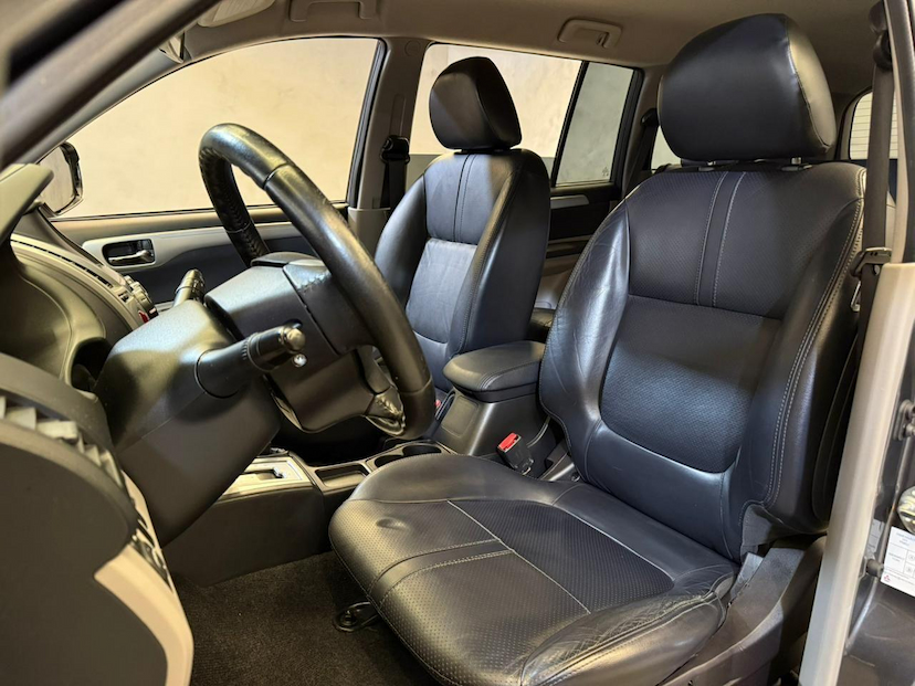 Foto do veículo MITSUBISHI PAJERO  3.5 HPE 7 LUGARES 4X4 V6 24V FLEX 4P AUT 2016 173.794 KM 114.900,00