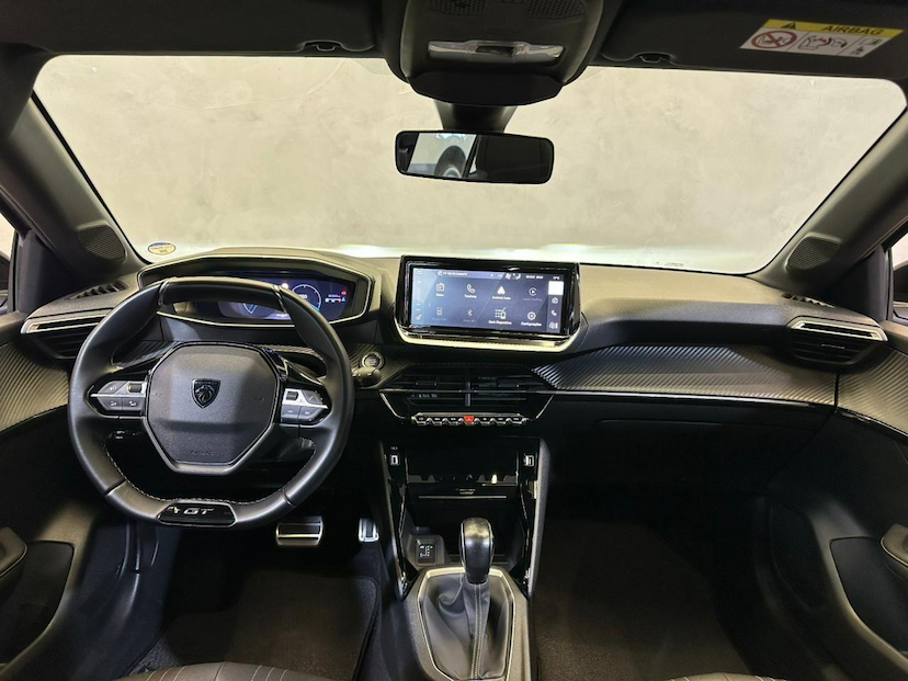 Foto do veículo PEUGEOT 208  GT 1.0 TURBO FLEX 5P AUT. 2025 6.323 KM 116.900,00